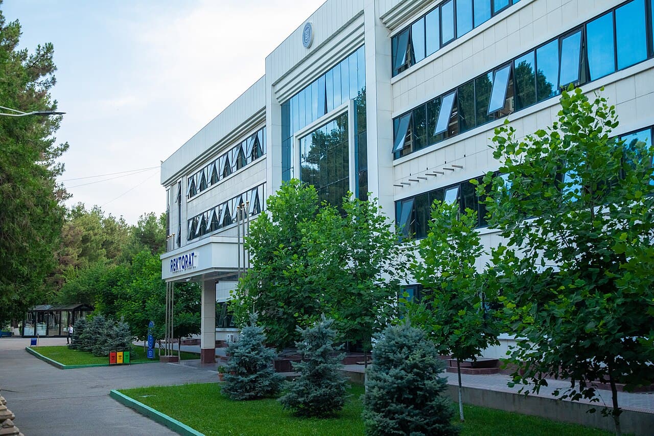 Taşkent Devlet Ekonomi Üniversitesi Turizm Fakültesi