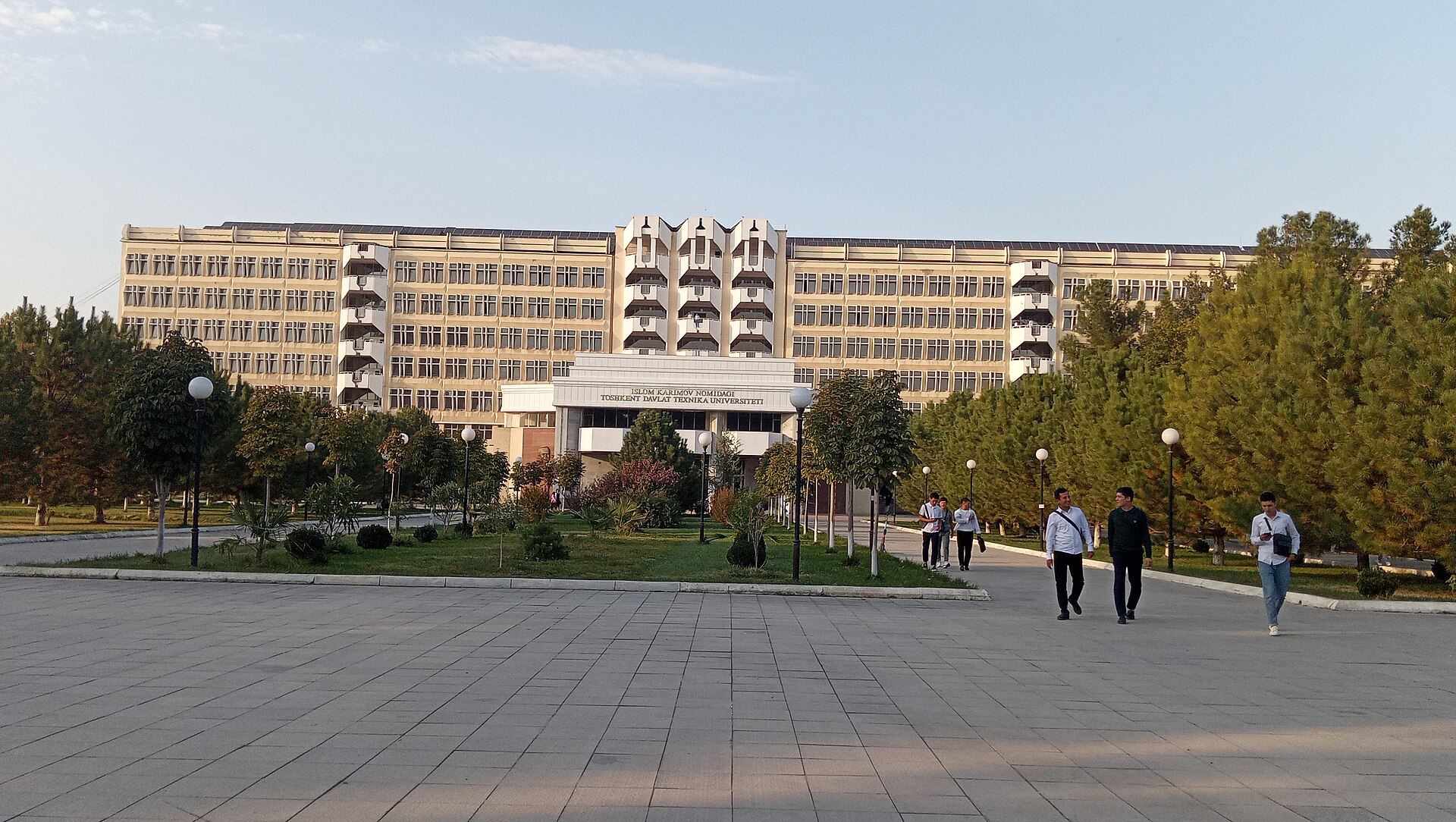 Taşkent Devlet Teknik Üniversitesi ana binası